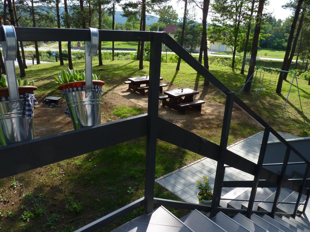 Guest House Rudine 斯诺基 外观 照片