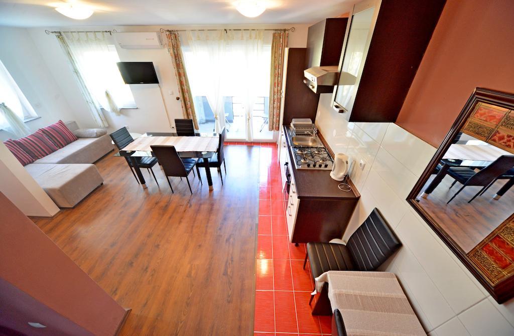 Guest House Rudine 斯诺基 客房 照片